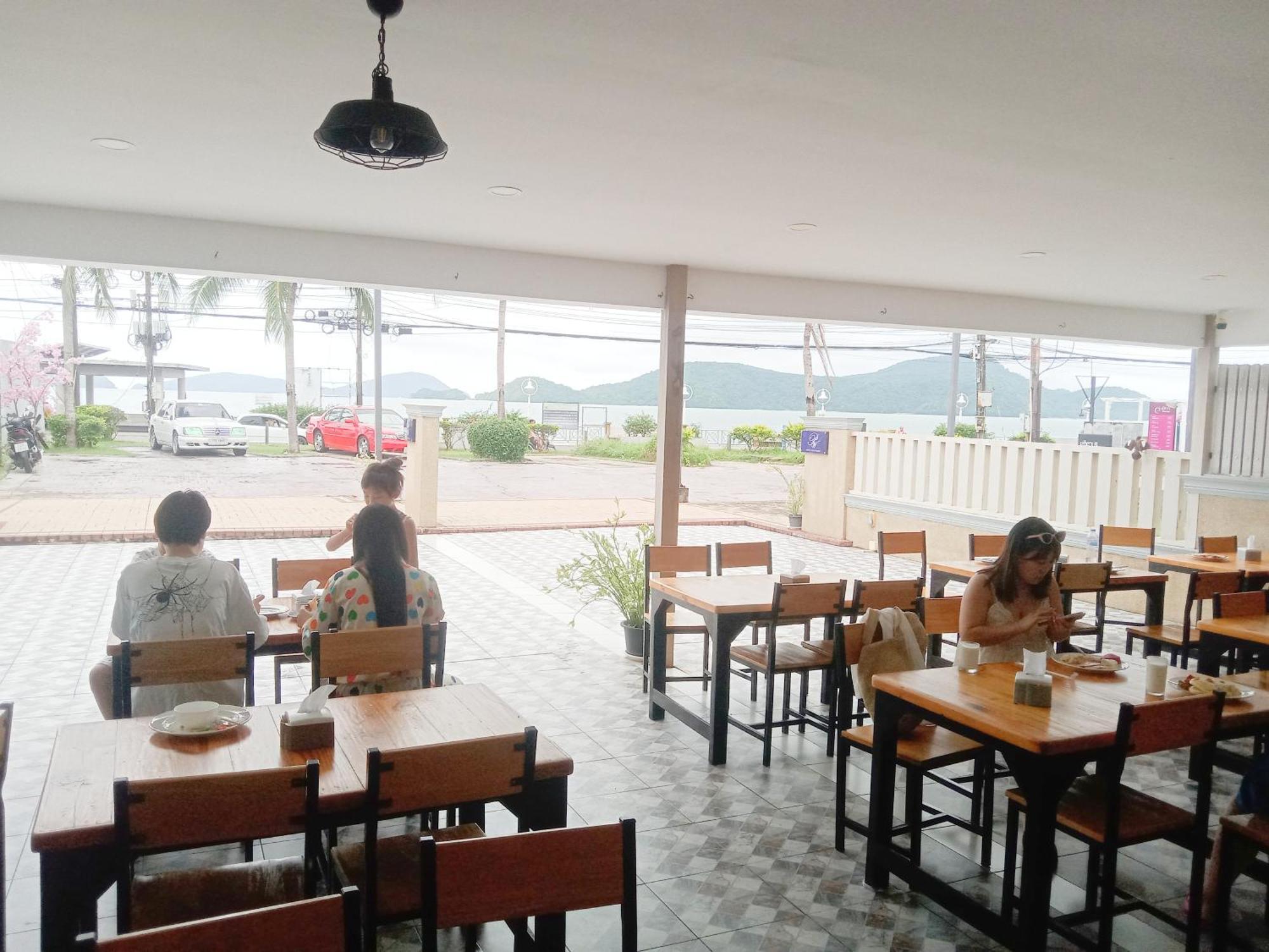 Panwa Beach Side Beachfront Phuket Exterior foto